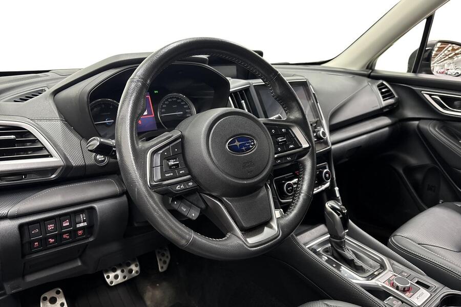 Subaru Forester vaihtoauto