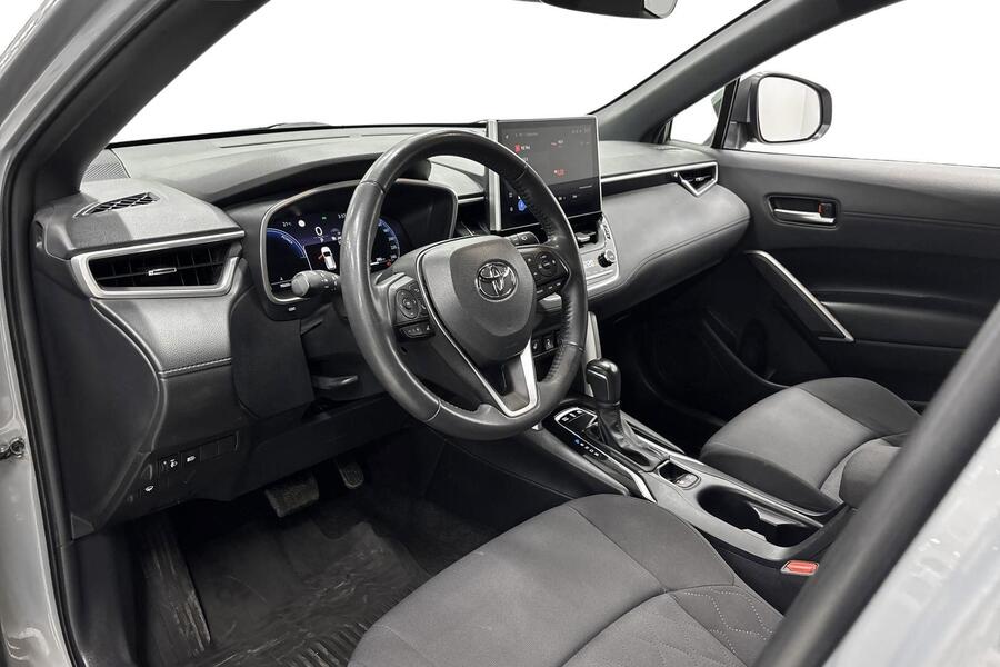 Toyota Corolla Cross vaihtoauto