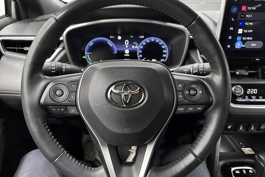 Toyota Corolla Cross vaihtoauto