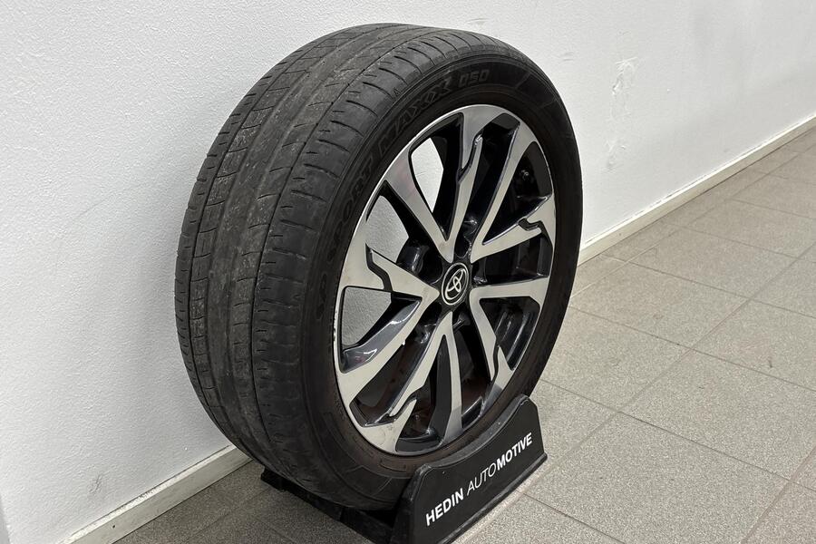 Toyota Corolla Cross vaihtoauto