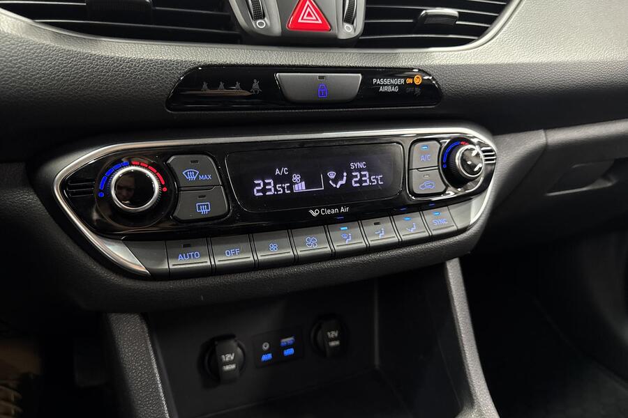 Hyundai i30 5d vaihtoauto