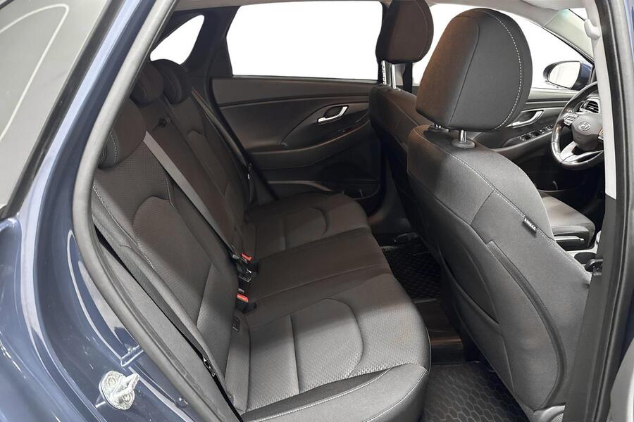 Hyundai i30 5d vaihtoauto