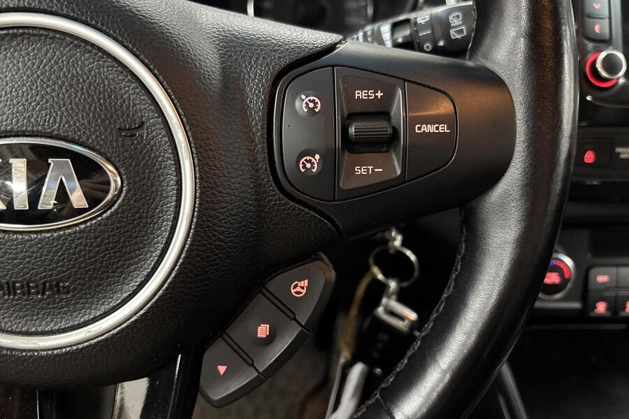 Kia Carens vaihtoauto