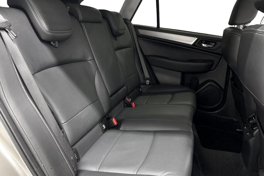 Subaru Outback vaihtoauto