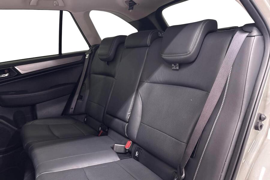 Subaru Outback vaihtoauto