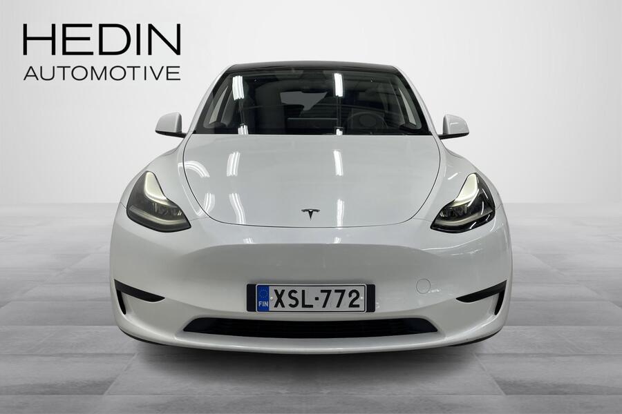 Tesla Model Y vaihtoauto