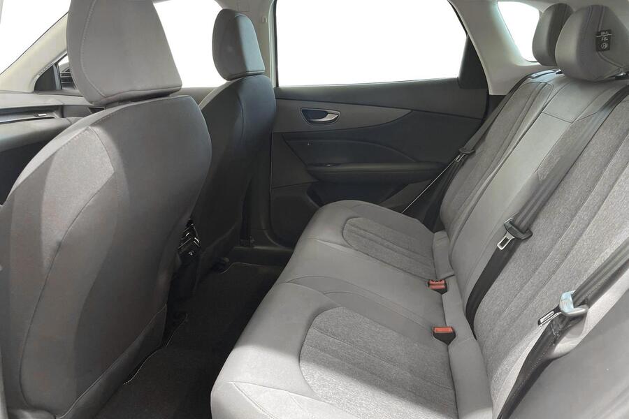 MG MGS5 EV vaihtoauto