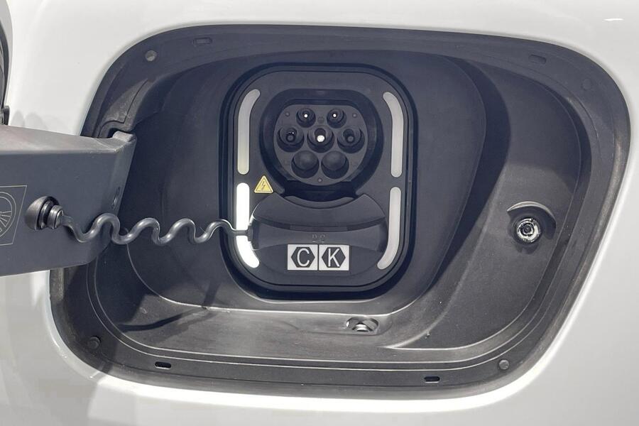 MG MGS5 EV vaihtoauto