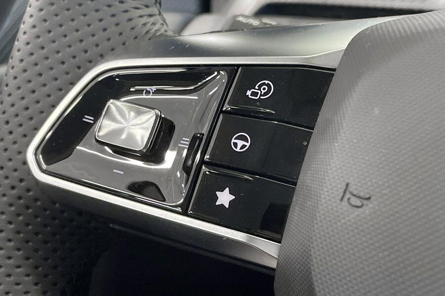 MG MGS5 EV vaihtoauto