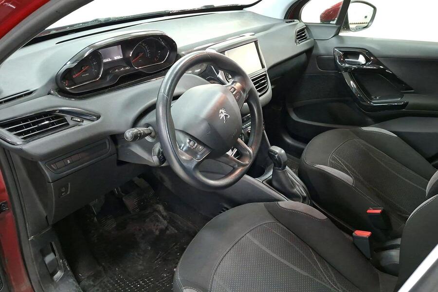 Peugeot 208 vaihtoauto