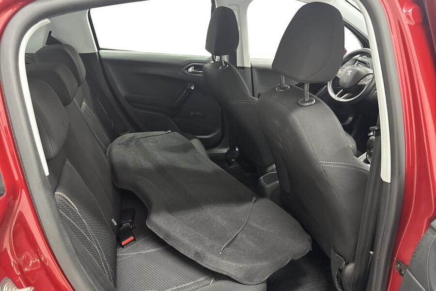 Peugeot 208 vaihtoauto