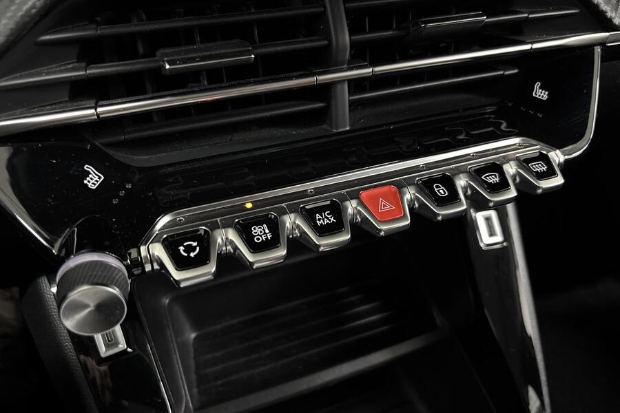 Peugeot e-2008 vaihtoauto