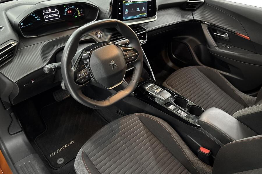 Peugeot e-2008 vaihtoauto