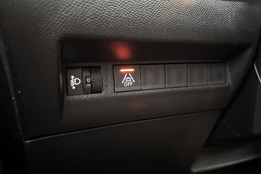 Peugeot e-2008 vaihtoauto