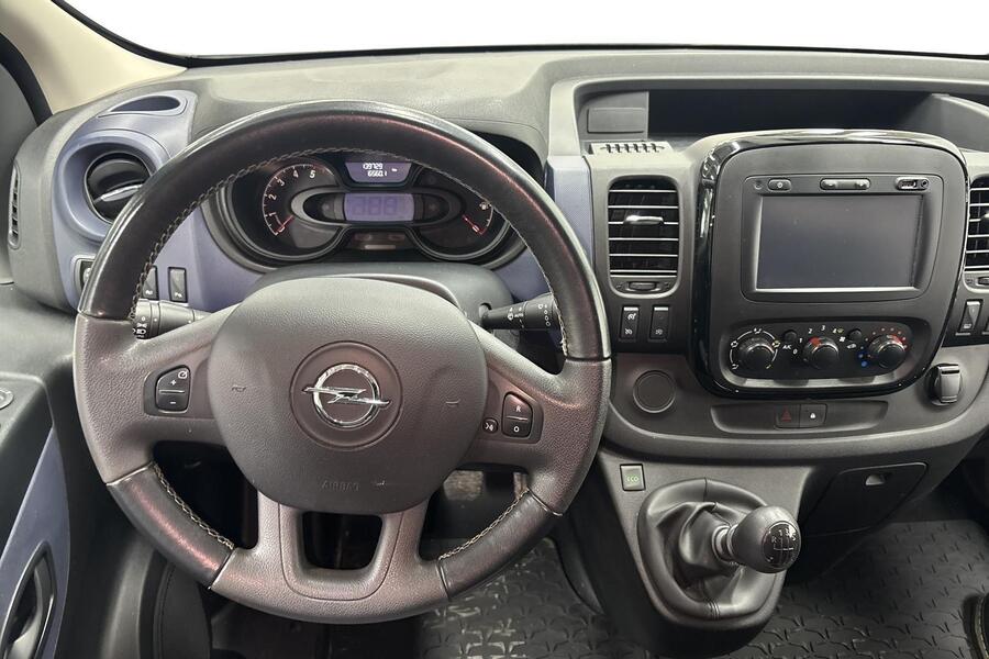 Opel Vivaro vaihtoauto