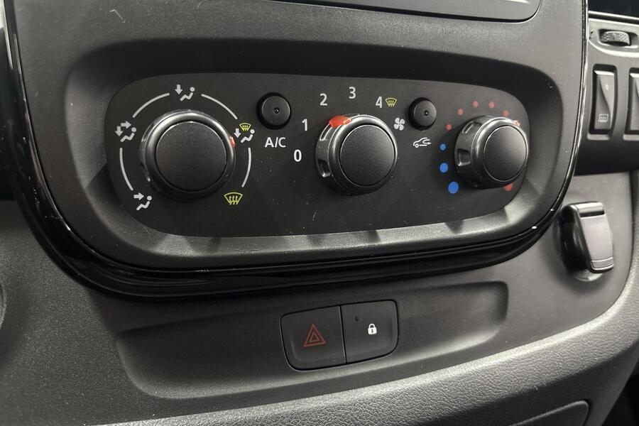 Opel Vivaro vaihtoauto