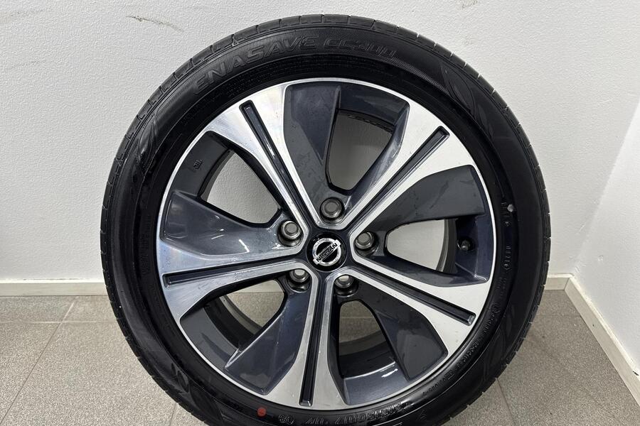 Nissan Leaf vaihtoauto