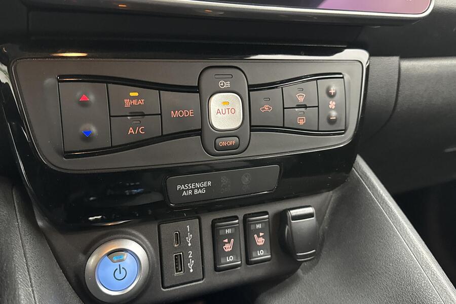 Nissan Leaf vaihtoauto