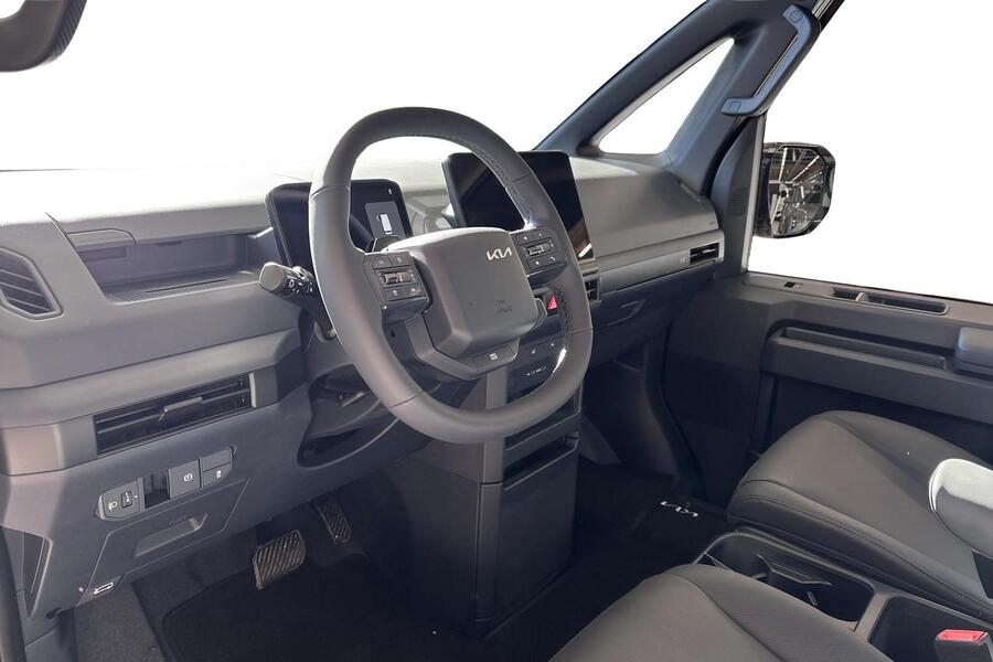 Kia PV5 vaihtoauto