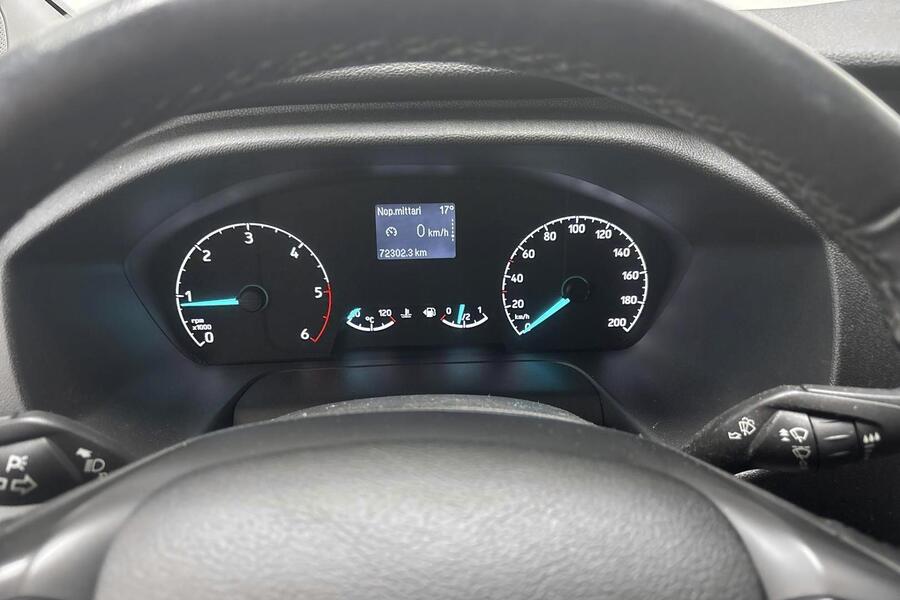 Ford Transit Custom vaihtoauto