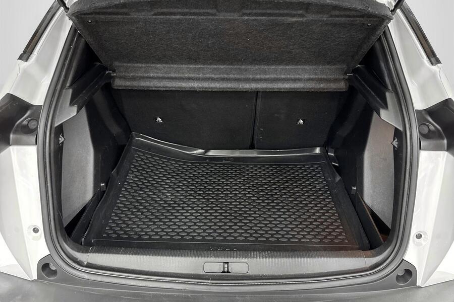 Peugeot e-2008 vaihtoauto