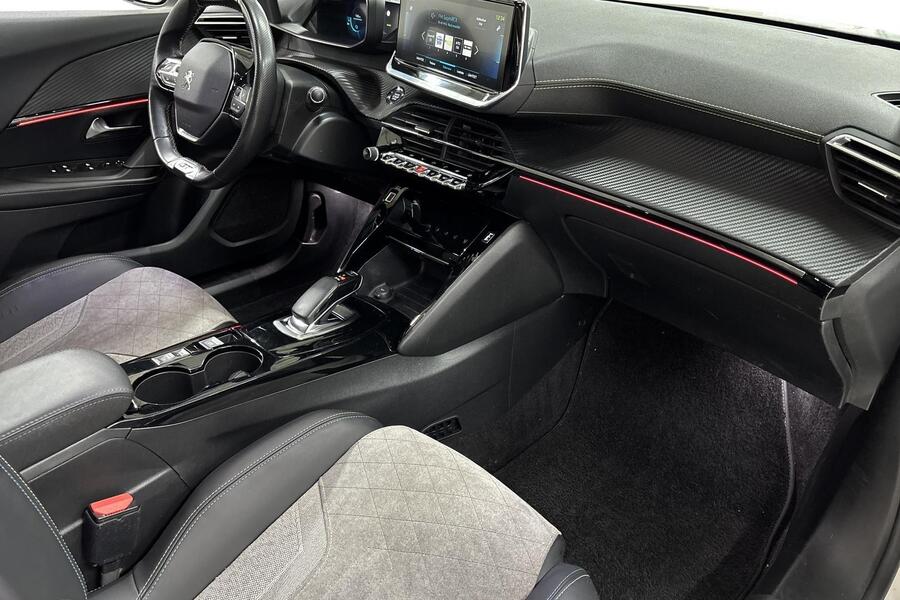 Peugeot e-2008 vaihtoauto