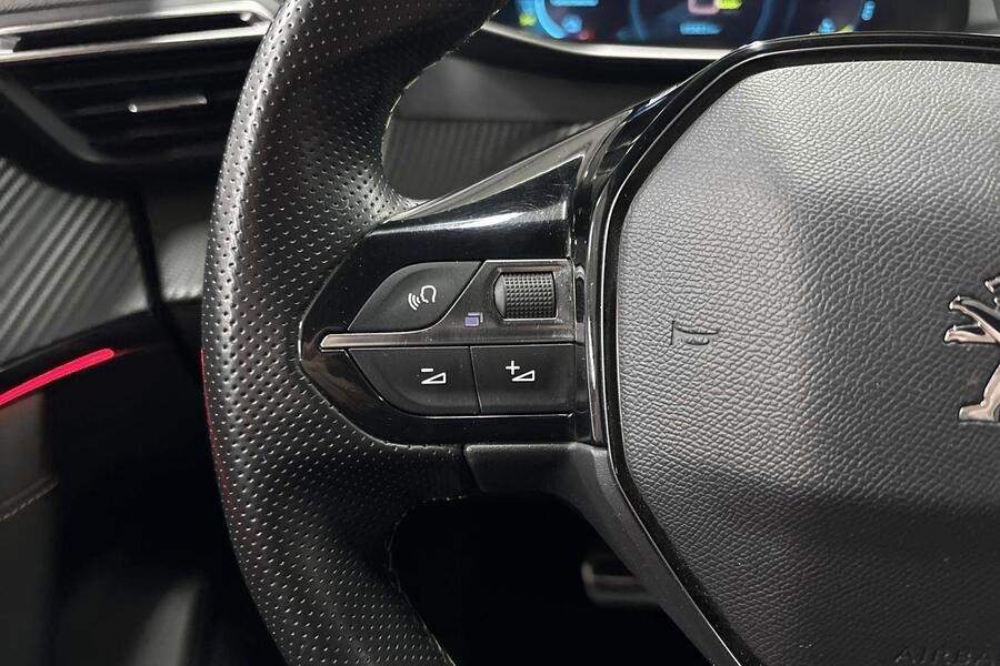 Peugeot e-2008 vaihtoauto