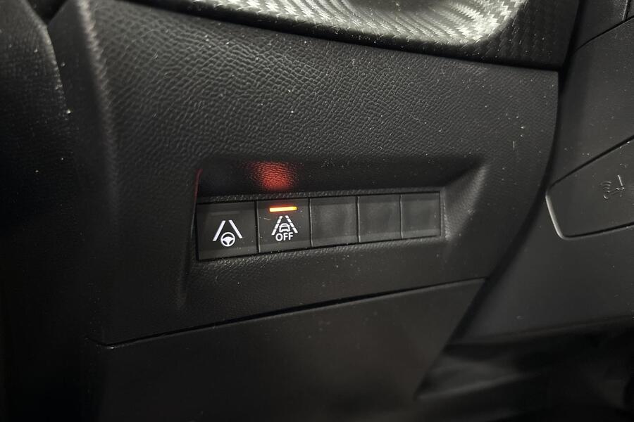 Peugeot e-2008 vaihtoauto