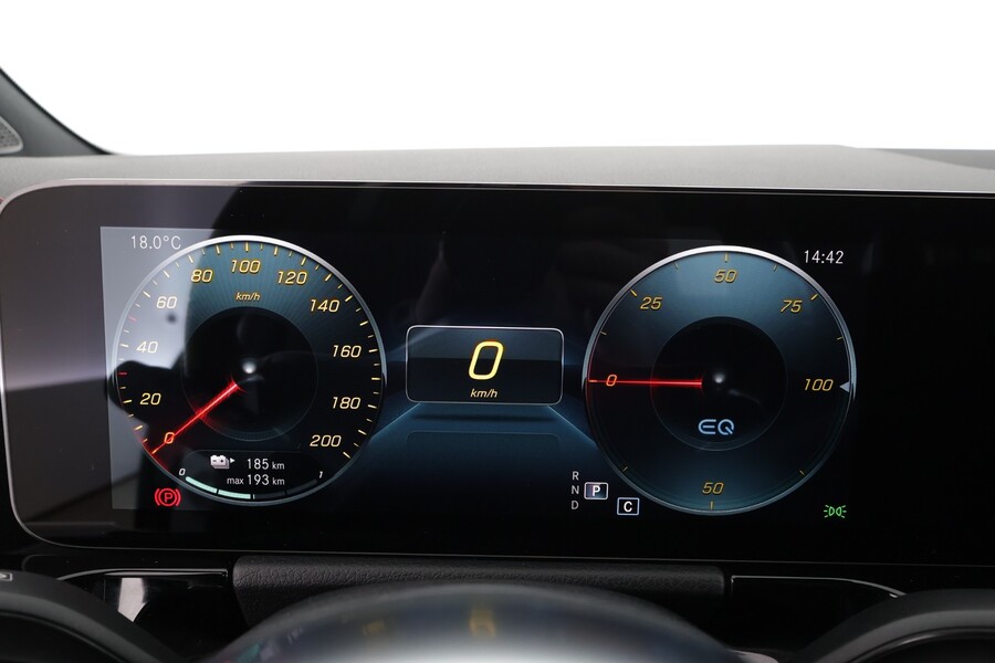 Mercedes-Benz EQA vaihtoauto