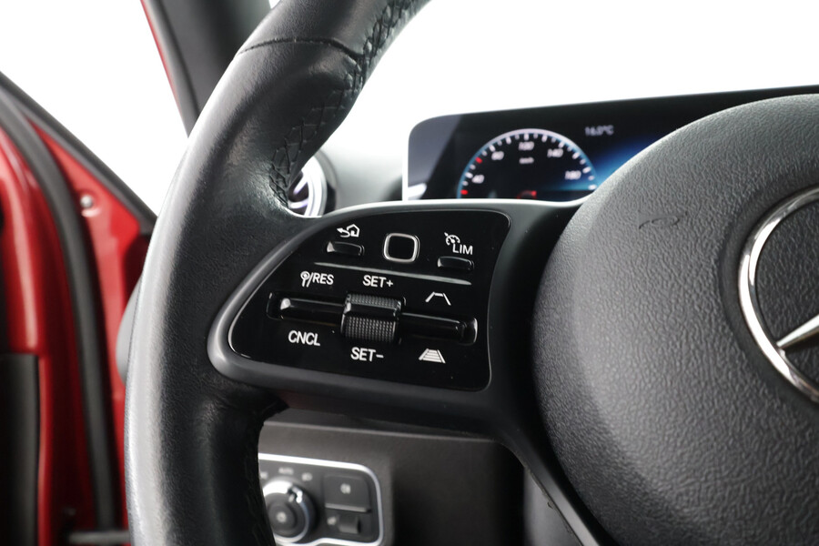 Mercedes-Benz GLB vaihtoauto