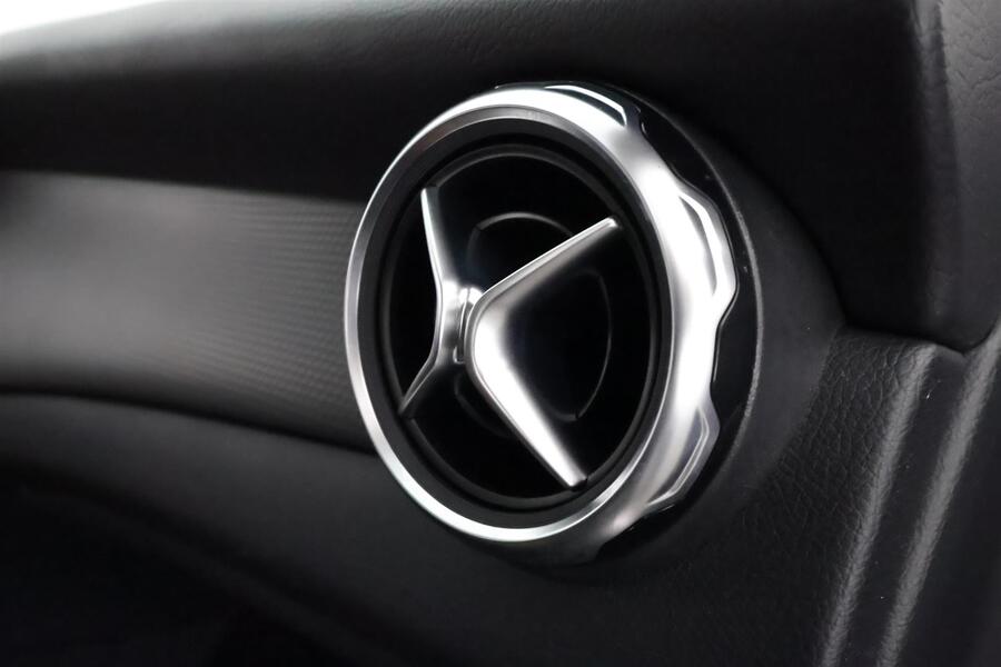 Mercedes-Benz GLA vaihtoauto