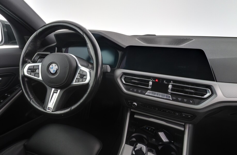 BMW 320 vaihtoauto