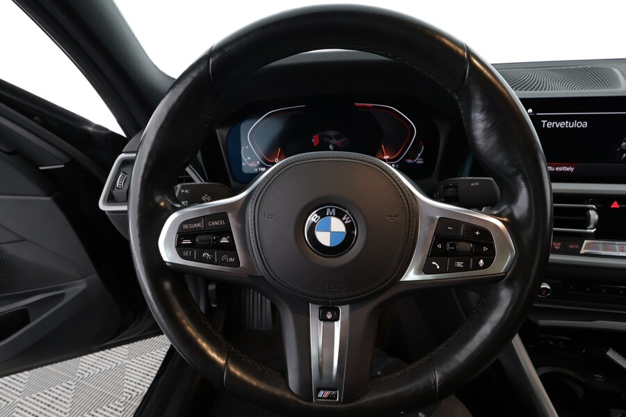 BMW 320 vaihtoauto