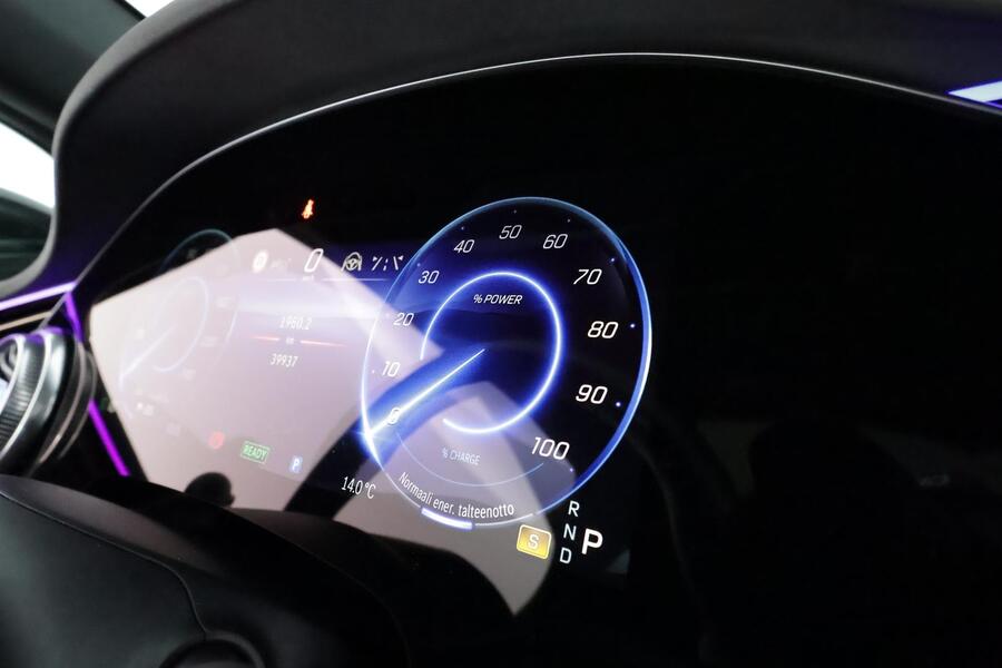 Mercedes-Benz EQS vaihtoauto