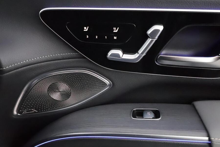 Mercedes-Benz EQS vaihtoauto