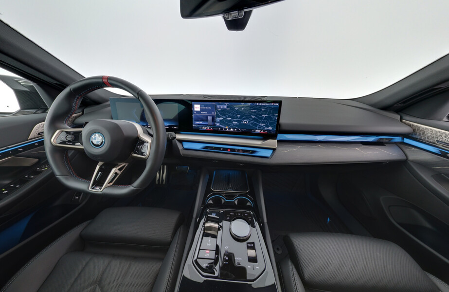 BMW i5 vaihtoauto