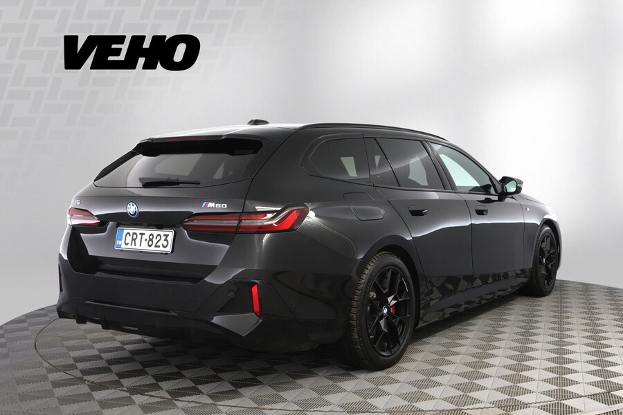 BMW i5 M60 vaihtoauto