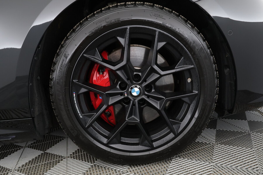 BMW i5 M60 vaihtoauto