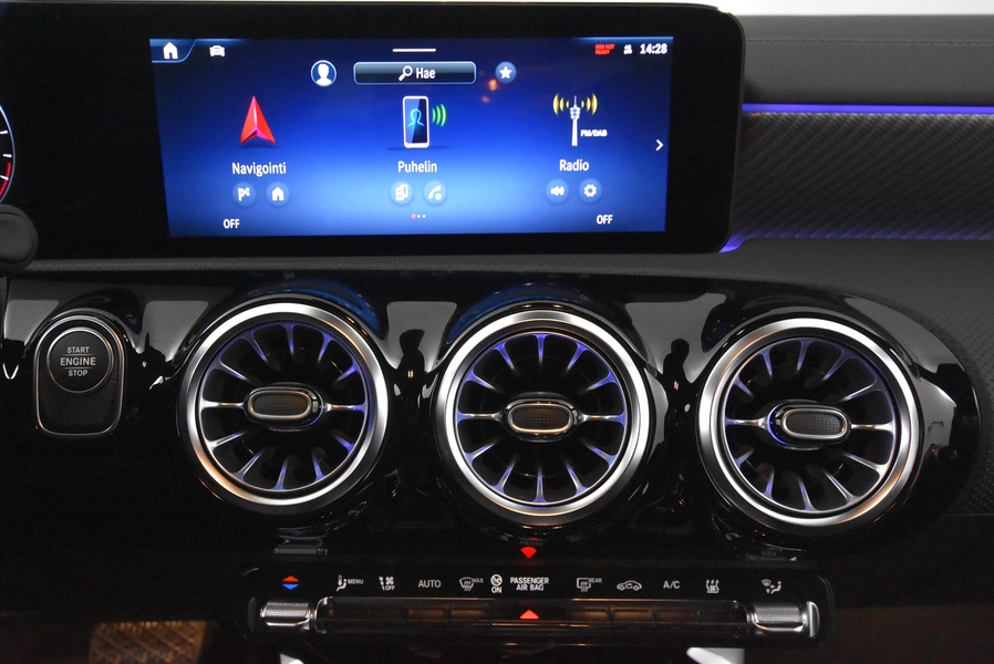 Mercedes-Benz CLA-sarja vaihtoauto