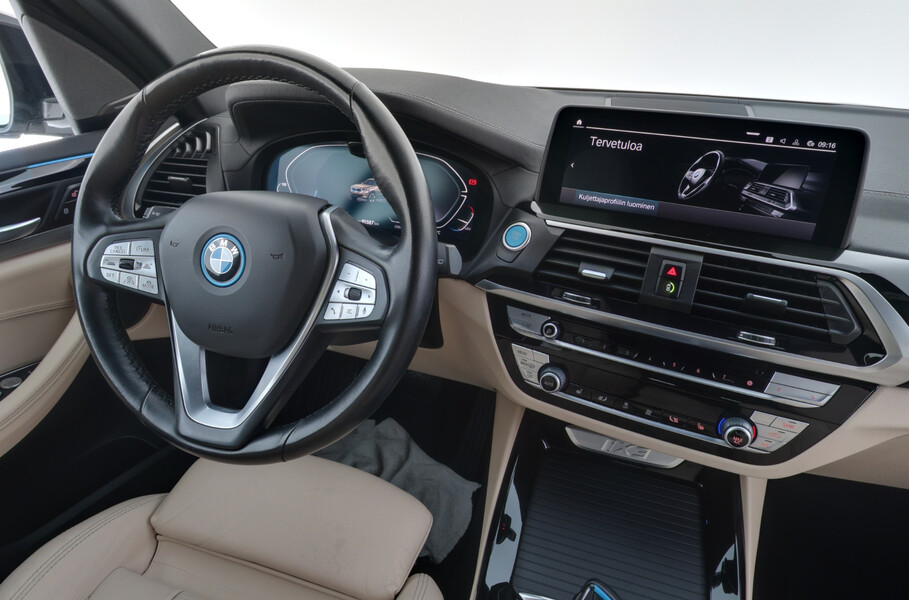BMW iX3 vaihtoauto