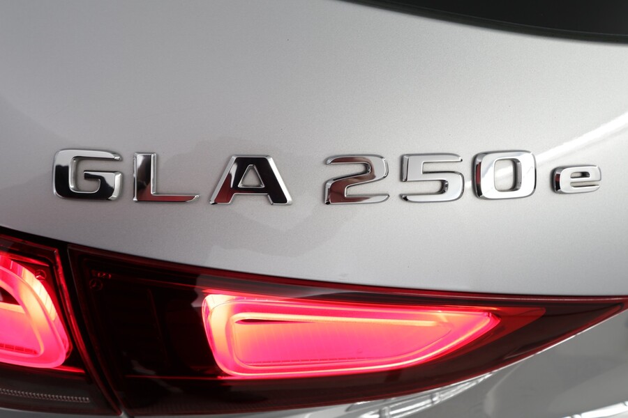 Mercedes-Benz GLA vaihtoauto