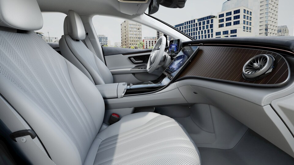 Mercedes-Benz EQE vaihtoauto