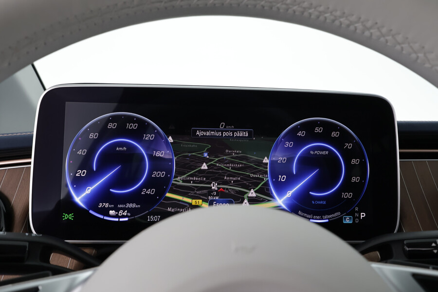 Mercedes-Benz EQE vaihtoauto