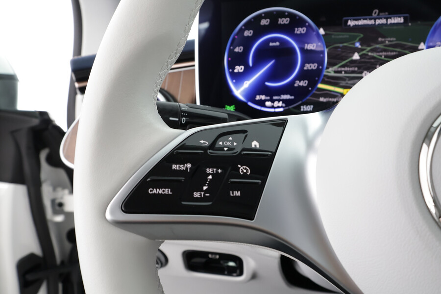 Mercedes-Benz EQE vaihtoauto