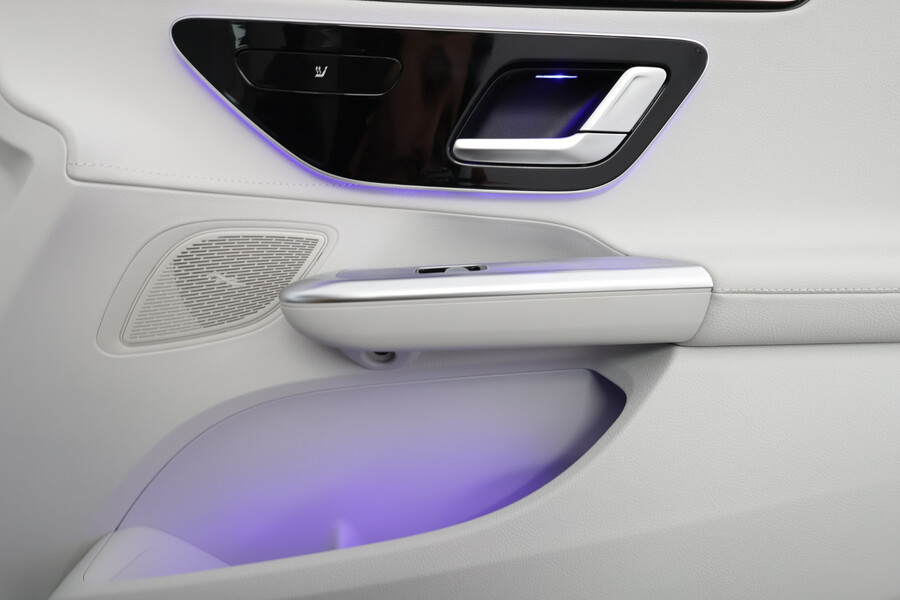 Mercedes-Benz EQE vaihtoauto