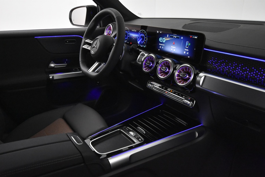 Mercedes-Benz EQB vaihtoauto