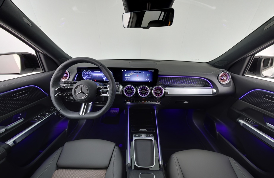 Mercedes-Benz EQB vaihtoauto