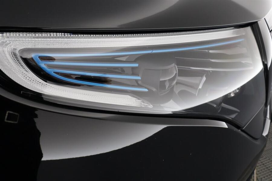 Mercedes-Benz EQC vaihtoauto