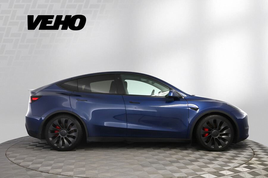 Tesla Model Y vaihtoauto