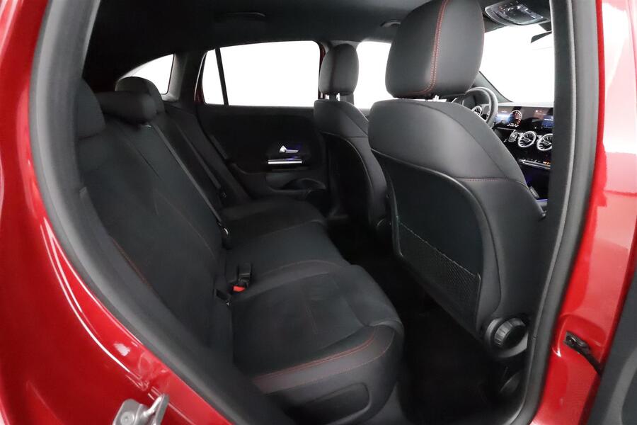 Mercedes-Benz GLA vaihtoauto